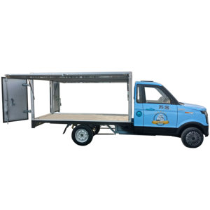 Mini véhicule utilitaire électrique 4x4 chinois avec boîte de chargement, freins à disque, autonomie de 101 à 200 km - Product Image 2