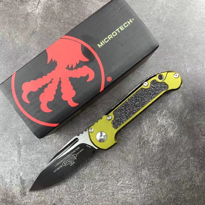 Gold handle half-toothed blade