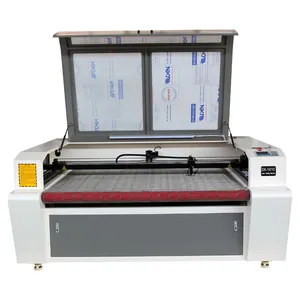 1610 2030 Auto alimentazione tessuto tessuto Laser Cutter / Laser macchina di taglio per l'industria dell'abbigliamento