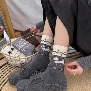 Chaussettes en laine pour femmes, <span class=keywords><strong>chaleur</strong></span> automne-hiver, chaussettes épaisses mi-mollet, chaussettes mignonnes avec nœud et dessin de <span class=keywords><strong>chien</strong></span> - Product Image 4