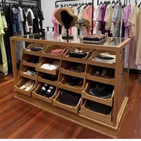 Vitrine d'îlot en verre pour magasin de vêtements, table de présentation, armoire de rangement de style vintage, comptoir de présentation de bijoux