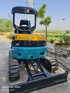 รถขุดขนาดเล็ก Kubota u-35 มือสองจากญี่ปุ่น รุ่นเล็กแบบตีนตะขาบ - Product Image 5
