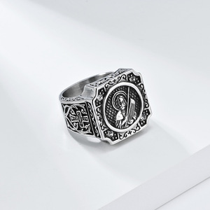 Anillo Cruzado Retro Moderno para Hombre, Acero Dorado y Negro, Tallas 7 8 9 10 11 12, Estilo Punk Hip Hop Individualista - Product Image 3