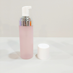 OEM OEM OEM Nouveau type de flacon moussant rose de 250 ml avec pompe à mousse argentée métallisée dorée - Product Image 4