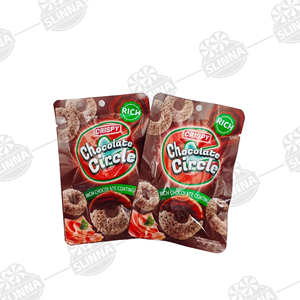 Snacks <span class=keywords><strong>de</strong></span> <span class=keywords><strong>grano</strong></span> inflado recubiertos <span class=keywords><strong>de</strong></span> <span class=keywords><strong>chocolate</strong></span> crujiente Halal, en forma <span class=keywords><strong>de</strong></span> anillo, con <span class=keywords><strong>chocolate</strong></span> rico, envasados en bolsa pequeña, al por mayor - Product Image 5