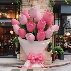 Sculpture de tulipes artificielles en fibre de verre pour la décoration extérieure, paysages, rues commerciales, zones scéniques, Saint-Valentin - Product Image 2