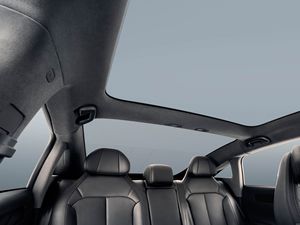 Leapmotor C01 d'occasion certifié, autonomie étendue, édition premium 216, berline électrique <span class=keywords><strong>de</strong></span> <span class=keywords><strong>luxe</strong></span>, technologie avancée, toit panoramique, assistance au conducteur - Product Image 3