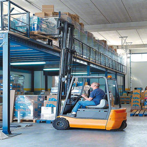 Estanterías Metálicas de Almacenamiento para Entrepiso OEM, Sistema de Almacenamiento de Múltiples Niveles con Escaleras para Entrepiso - Product Image 1