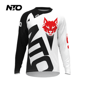 Set Unisex Maglia a Maniche Lunghe e Pantaloncini da Ciclismo MTB con Ginocchiere Rinforzate Tessuto Traspirante ad Asciugatura Rapida - Product Image 4