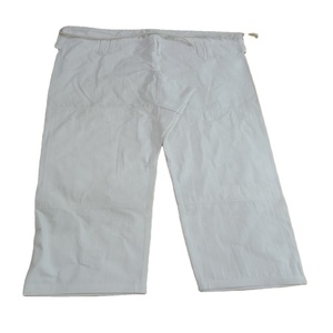 Kimono de Jiu-Jitsu y Judo de Alta Calidad Hecho a Medida, con Tela Ligera de 380g 100% Algodón para Entrenamiento de Jiu-Jitsu y Judo - Product Image 2