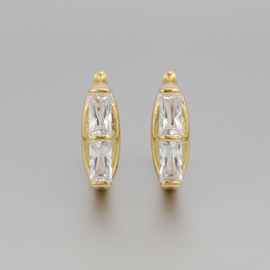 Graffi auricolari in lega di rame di alta qualità Design a grappolo di fiori alla moda con Clip per donna elegante perla per matrimoni in stile primavera - Product Image 1