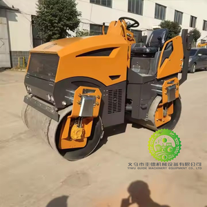 เครื่องอัดถนนแบบสั่นสะเทือน550กก. อุปกรณ์ก่อสร้างถังคู่รถบดถนน60KW 220V - Product Image 6