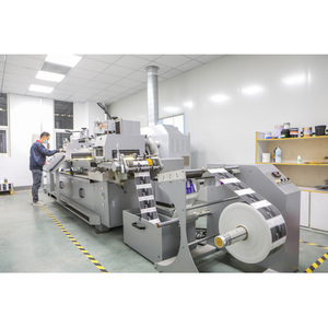 Thân Thiện Với Môi Kraft Giấy Biểu Tượng Tùy Chỉnh Nhãn Cuộn Chịu Nước Sticker Bao Bì Nhãn Cho Hộ Gia Đình Sản Phẩm Sạch Hơn - Product Image 6