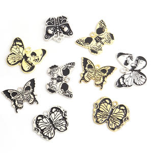 DIY Gothique Vent Bijoux Accessoires Unique Suspendu Huile Chute Noir Et Blanc Tête De Mort Corde Pendentif Han - Product Image 3