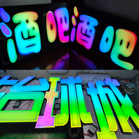 Lettre lumineuse à LED RVB haute luminosité personnalisée Enseignes lumineuses à changement de couleur dynamique 3D pour panneau publicitaire LOGO de grill de bar