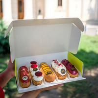 Carton d'emballage personnalisé de boulangerie de qualité alimentaire boîte Eclair à la fraise boîtes d'emballage pour desserts pâtisserie cookie pain pour Eclair