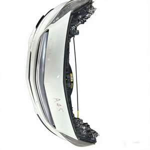 Para Mercedes-Benz: Conjunto de labio de parachoques delantero de plástico <span class=keywords><strong>blanco</strong></span> para rejilla de parachoques de coche Clase A 2014-2019, usado - Product Image 1