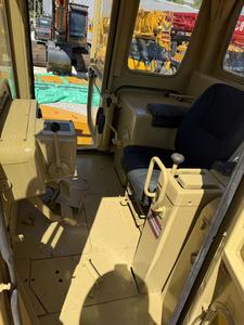 Bulldozer sur chenilles Caterpillar D6D/D6G d'occasion - 28000 kg, garantie 1 an, entretien facile - Product Image 6