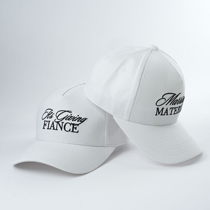 Yukaihe Chất Lượng Cao Cotton Mũ Bóng Chày Biểu Tượng Tùy Chỉnh Thêu Cong Brim 5 Bảng Điều Chỉnh 'A' Khung Dobby Dot Mô Hình Oxford Vải - Product Image 1