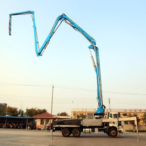 <span class=keywords><strong>Camión</strong></span> <span class=keywords><strong>Bomba</strong></span> de Concreto de Cemento de Buen <span class=keywords><strong>Precio</strong></span> de Fábrica China, <span class=keywords><strong>Camión</strong></span> <span class=keywords><strong>Bomba</strong></span> de Concreto JIUHE de 38 m - Product Image 6
