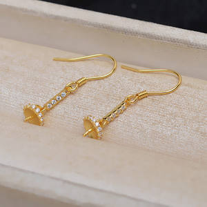 Boucles d'oreilles à crochet en argent S925 avec pompon et perle de 9-10 mm JG5263, bijoux en cristal faits à la main, accessoires pour cheveux DIY avec plateau vide - Product Image 1