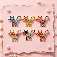 Pin Logam Grosir Motif Kartun Kucing Lucu, Bros Enamel, Pin Kerah, Lencana Pakaian Kreatif, Aksesoris Fashion Unik dan Personal