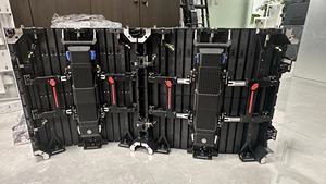 แผงจอแสดงผล LED แบบโค้งสำหรับใช้ในอาคารสนามบินการโฆษณากลางแจ้งป้ายดิจิตอลและวิดีโอ - Product Image 3