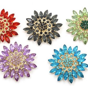 Haut de gamme japonais coréen cristal bijoux broche strass fixe broche pour femmes acrylique vêtements manteaux élégant mode broches - Product Image 5