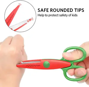 6 stili all'ingrosso di plastica per bambini Design forbici artigianali di sicurezza bordo decorativo Wave Edge taglio forbici a zig-zag - Product Image 4