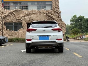 Hyundai Tucson 1.6T DCT 2WD Smart Edition 2015, SUV Crossover en excellent état, intérieur cuir, conduite à gauche, <span class=keywords><strong>voiture</strong></span> à prix abordable - Product Image 4
