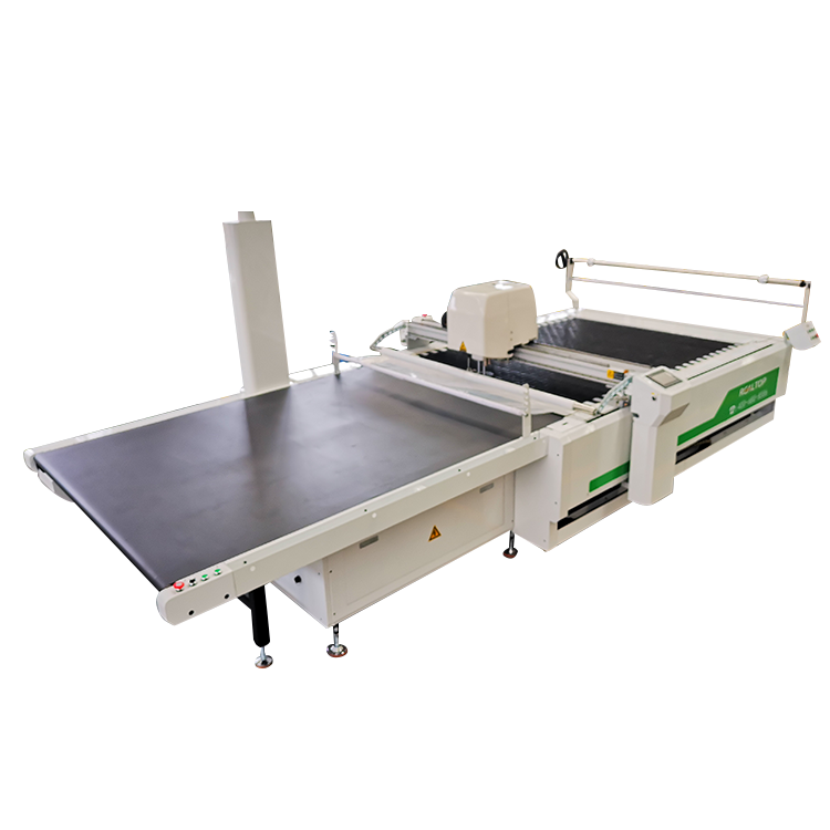 Automático de productos médicos cnc pu máquina de corte general químico ropa de protección de línea de producción de la máquina