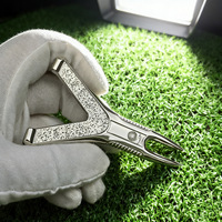 Fourchette de réparation de divots de golf en Y plaquée argent en gros, avec logo personnalisé, outil de réparation de green de golf, accessoires promotionnels de golf