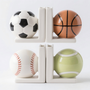 Serre-livres en céramique en forme de ballons de sport (football, basketball, baseball), 1 paire, 5x4x6 pouces, organisateur de bureau mignon - Product Image 1