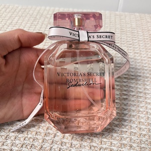 น้ำหอมฉีดตัวขนาด 100 มล. กลิ่นกุหลาบหอมติดทนนาน ยี่ห้อ <span class=keywords><strong>Victoria</strong></span> <span class=keywords><strong>Secret</strong></span> สำหรับผู้หญิง ขายส่งปี 2026 - Product Image 2