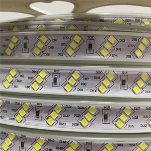 AC 110V 220V 3 Rangée Bande lumière <span class=keywords><strong>Led</strong></span> Bande 2835 180LED/M IP67 Étanche Avec Adaptateur UE Flexible <span class=keywords><strong>Led</strong></span> <span class=keywords><strong>Ruban</strong></span> <span class=keywords><strong>Ruban</strong></span> - Product Image 2