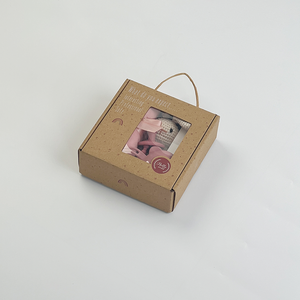 Set Regalo Personalizzato per <span class=keywords><strong>Neonato</strong></span> da 7 Pezzi: Copertina in Mussola di Cotone Biologico, Bavaglino, Gioco Dentizione, Tinta Unita, 200 Fili - Product Image 4