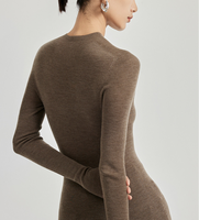Pull en maille fine gris pour femme, coupe ajustée, en laine mérinos recyclée et cachemire fin, col rond, avec logo personnalisé, vente en gros