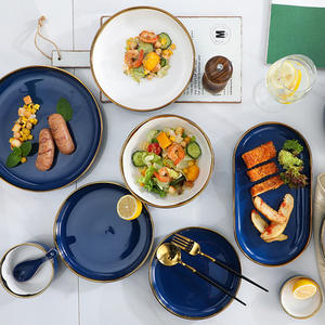 Assiette à dîner en céramique multicolore avec fil doré de 8 pouces, ensemble d'assiettes en céramique, ensemble de vaisselle pour la maison - Product Image 4