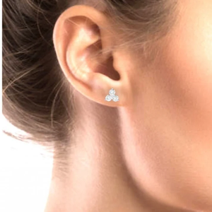 Boucles d'oreilles clous audacieuses en moissanite taille ronde tendance, bijoux de mode avec pierres précieuses étincelantes pour mariage et soirée - Product Image 2