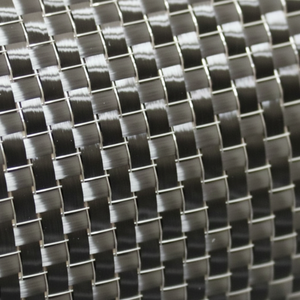 Tejido de fibra de carbono con tira de metal - Product Image 1