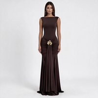 Robe longue élégante sans bretelles pour femme, robe moulante sans manches à taille froncée, robe de soirée longue pour femme