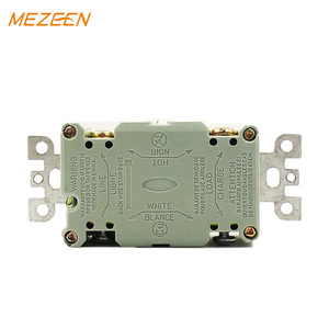 <span class=keywords><strong>Prise</strong></span> de courant duplex 15A 125V GFCI avec plaque murale pour <span class=keywords><strong>Canada</strong></span> <span class=keywords><strong>USA</strong></span> - Product Image 4