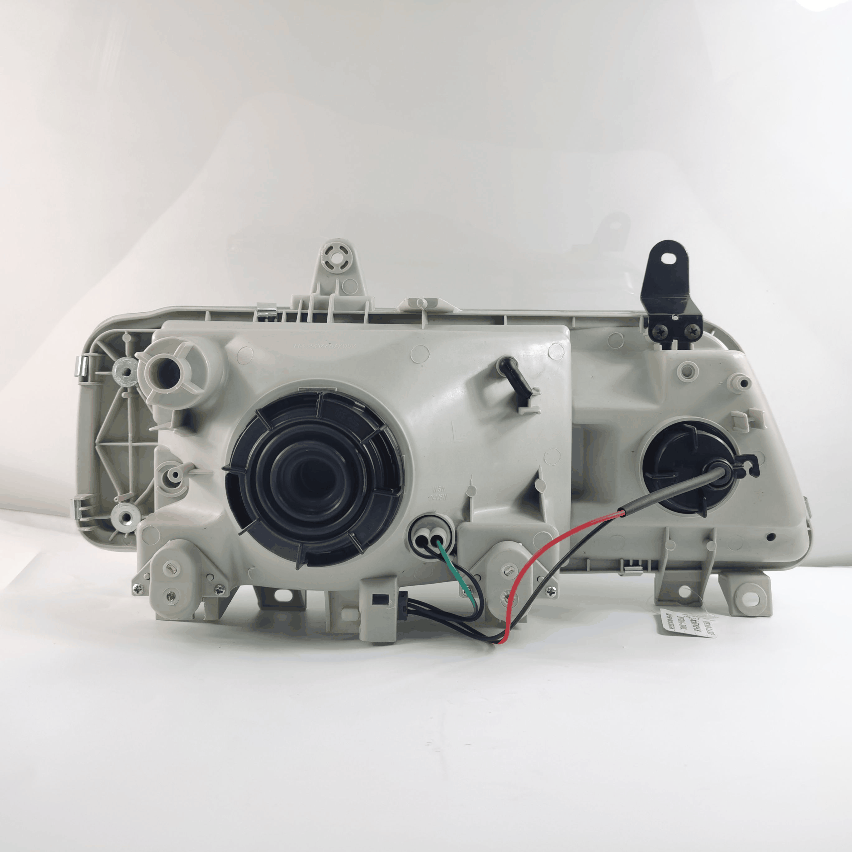 灯 HeadLight For ISUZU NPR NPR-HD NQR NRR Reach Headlamp 2008