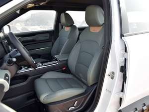 2025 pour Geely Icon 1.5TD Urban Road Edition Auto Nouveau Petit SUV 5 Portes 5 Sièges R16 Pneu Chine Exportation Essence Voitures De Tourisme - Product Image 5