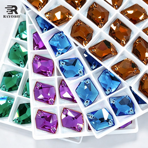 Strass Super Brillanti da Cucire, Perline di Vetro con 2 Fori, Cristalli Lucidi Flatback per Bikini, Abiti e Lavori Fai-da-Te - Product Image 2