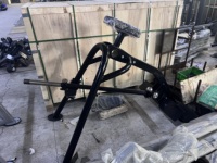 Machine de musculation GENIUSES GNS-8206 T-Bar Row-Plate Loaded Arms, équipement de gym, construction en tube d'acier, capacité 150 kg, pour usage commercial