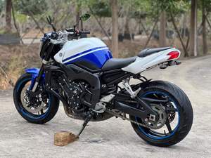 Yamaha <span class=keywords><strong>FZ1</strong></span> 1000cc Quattro Cilindri in Linea Raffreddati ad Acqua ABS Moto Naked da Strada Bianca Blu Sportiva ad Alte Prestazioni Vendita all'Ingrosso - Product Image 3