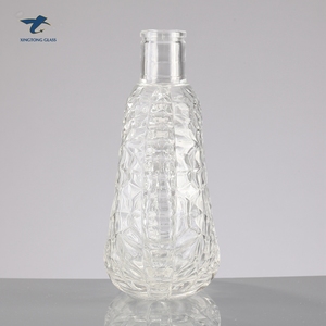 750Ml <span class=keywords><strong>Moins</strong></span> <span class=keywords><strong>Cher</strong></span> Personnalisé Délicat Embosser Brandy Xo Bouteille En Verre Avec Logo Personnalisé - Product Image 5