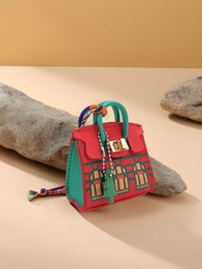 2025 nuevo estilo de lujo de cuero Pu Mini cartera bolso coche llavero regalo diseñador monedero bolso colgante llaveros para Navidad - Product Image 5