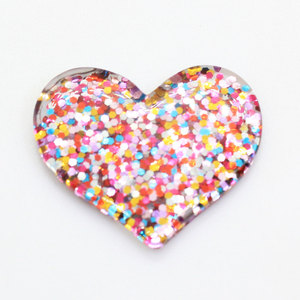Venta al por mayor de dijes de resina en forma de corazón, 100 unidades, con purpurina, 36mm, cabujones de resina de base plana para decoración de teléfonos, lazos para el pelo, bricolaje y slime - Product Image 6